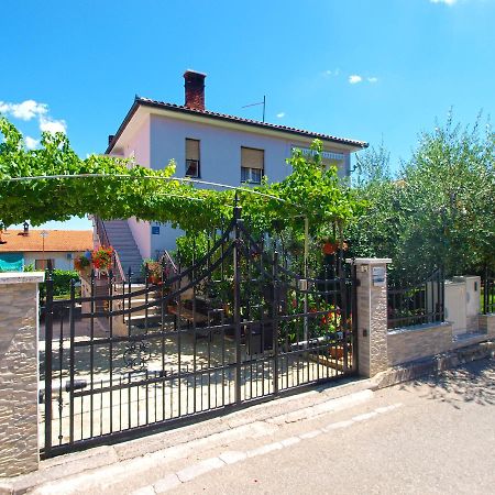 Apartment Luciano 1540 PUY Exterior foto