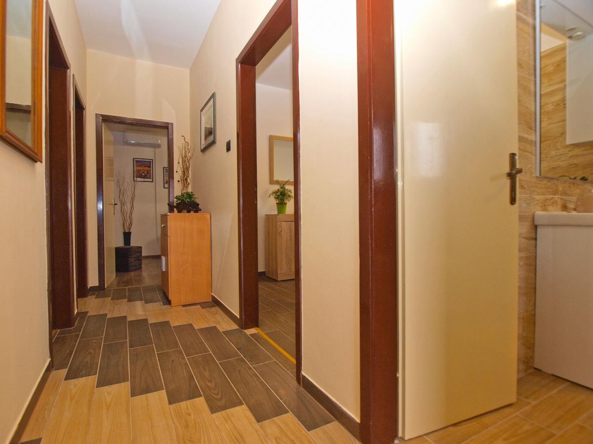 Apartment Luciano 1540 PUY Exterior foto