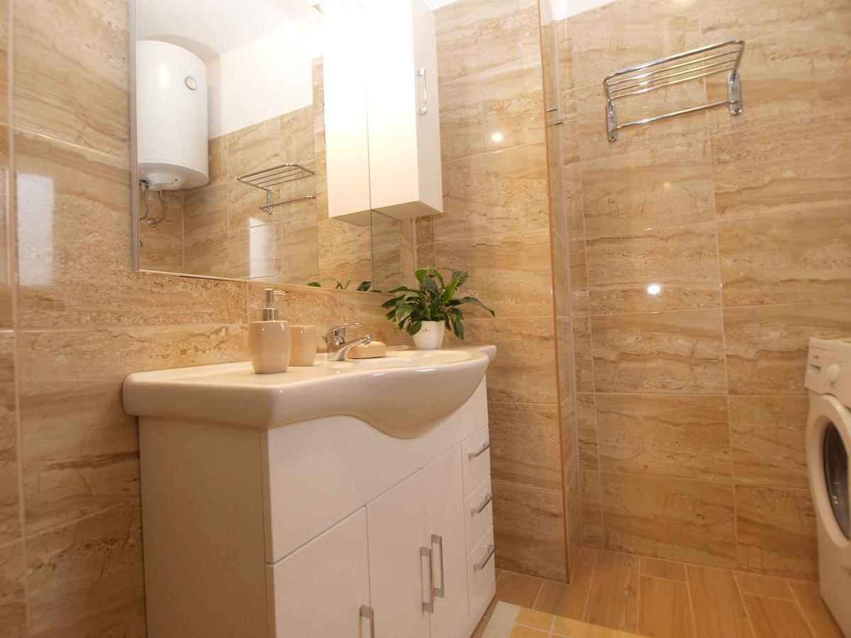 Apartment Luciano 1540 PUY Exterior foto