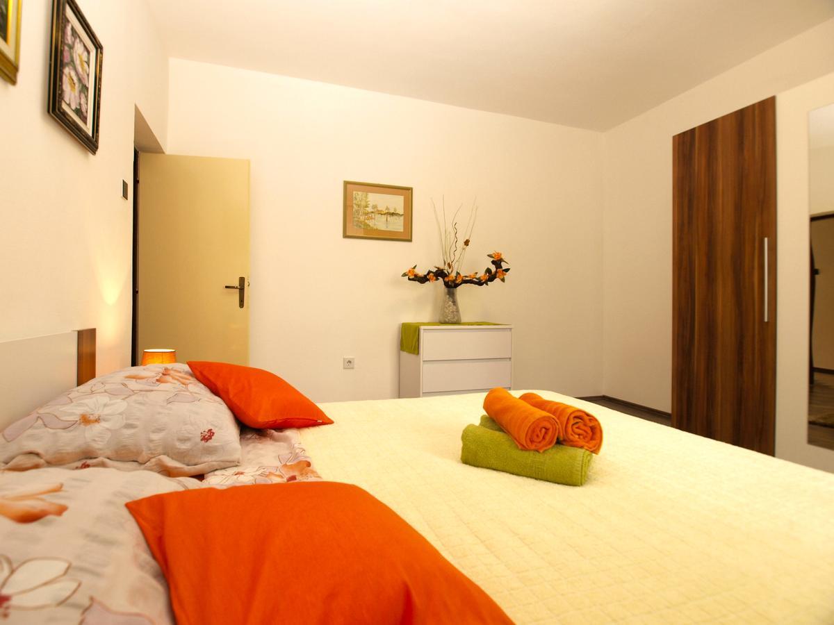 Apartment Luciano 1540 PUY Exterior foto