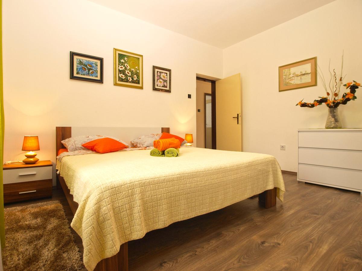 Apartment Luciano 1540 PUY Exterior foto