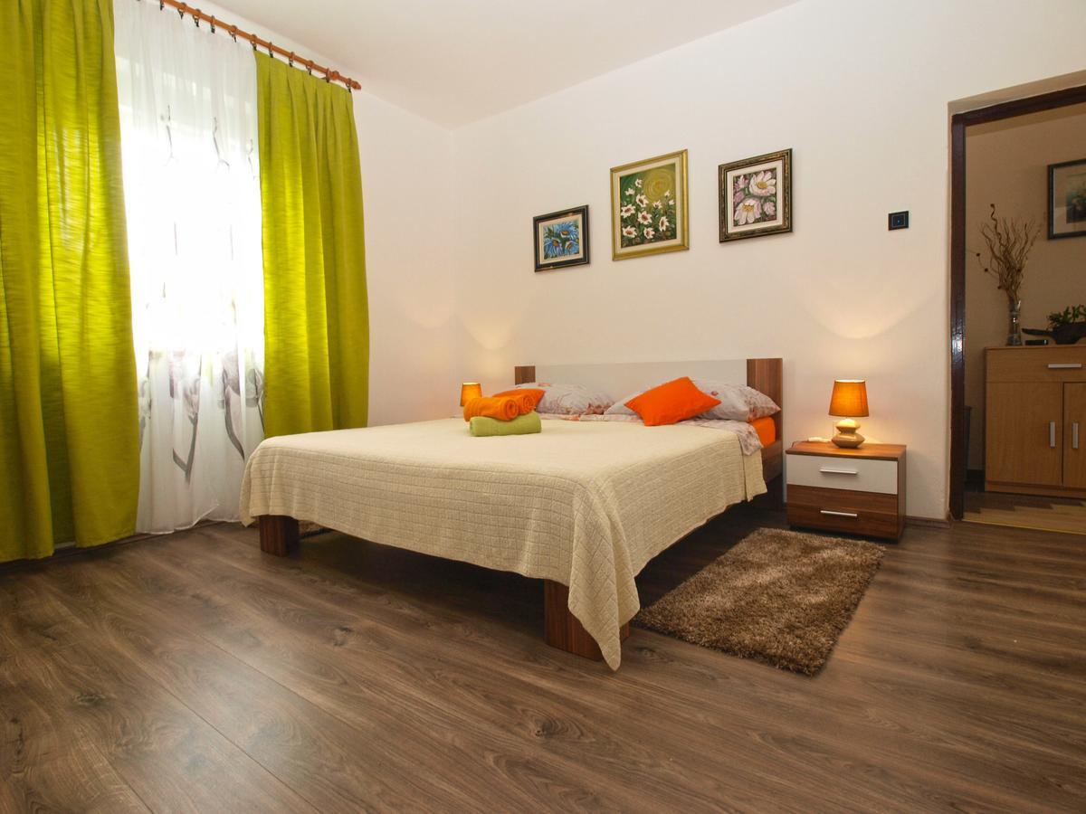 Apartment Luciano 1540 PUY Exterior foto