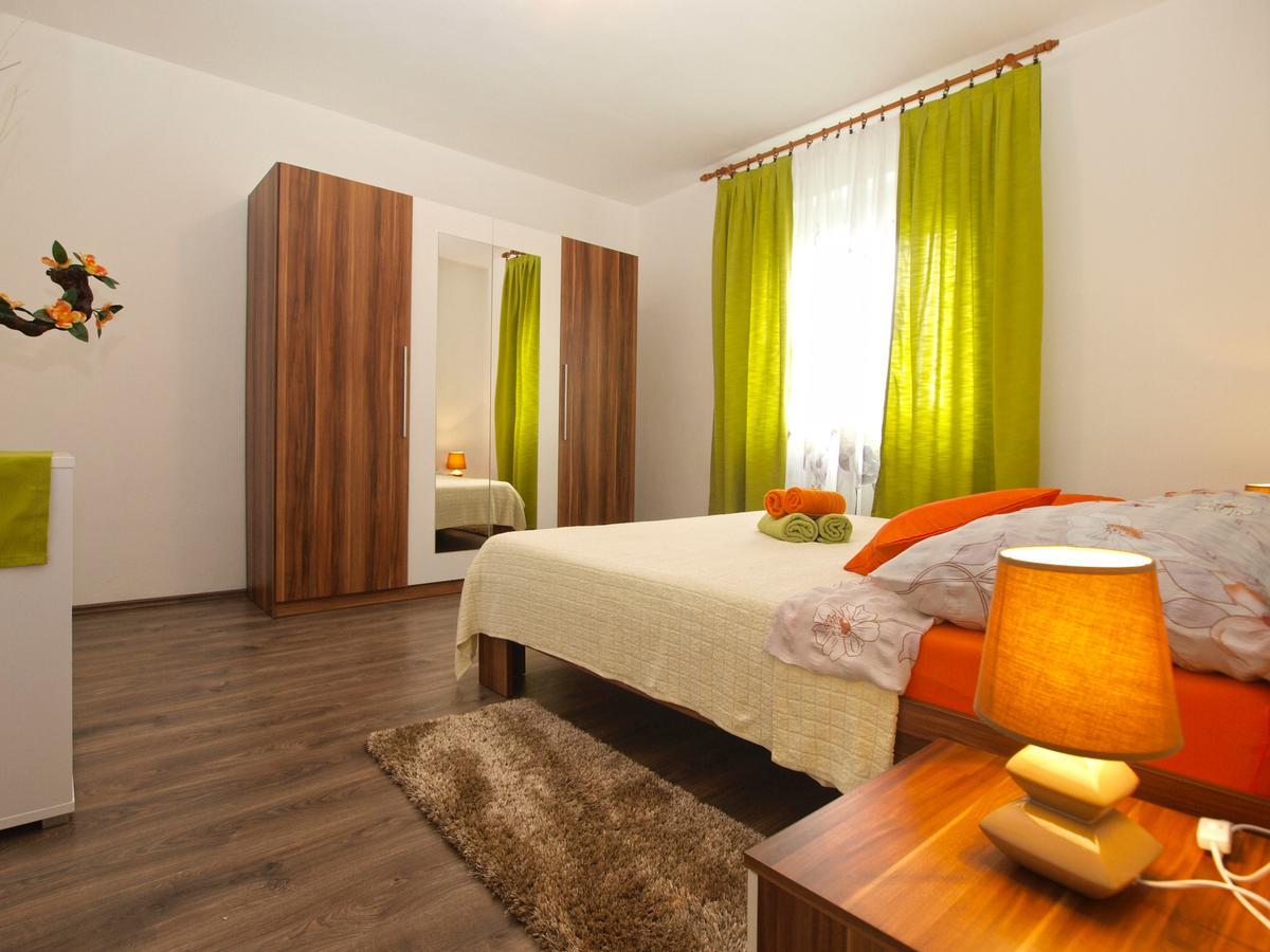 Apartment Luciano 1540 PUY Exterior foto